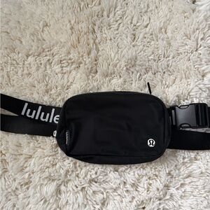 Lululemon Athletica Everywhere Belt Bag in Black Wordmark